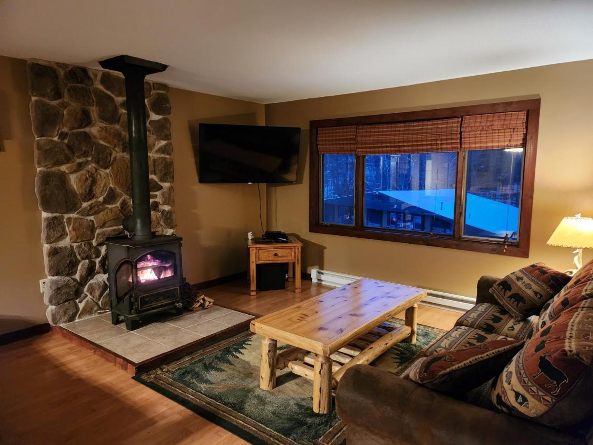 Adirondack Diamond Point Lodge เลคจอร์จ ภายนอก รูปภาพ