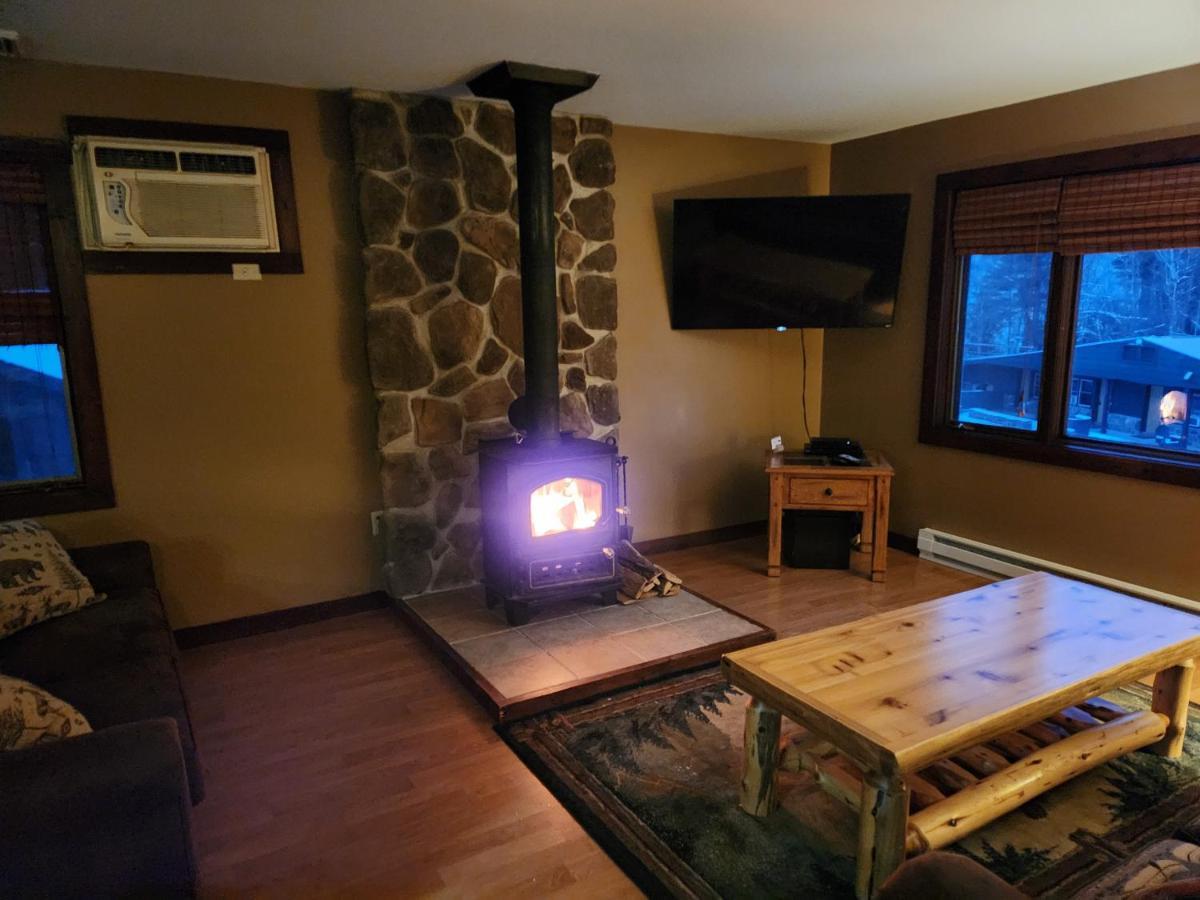 Adirondack Diamond Point Lodge เลคจอร์จ ภายนอก รูปภาพ