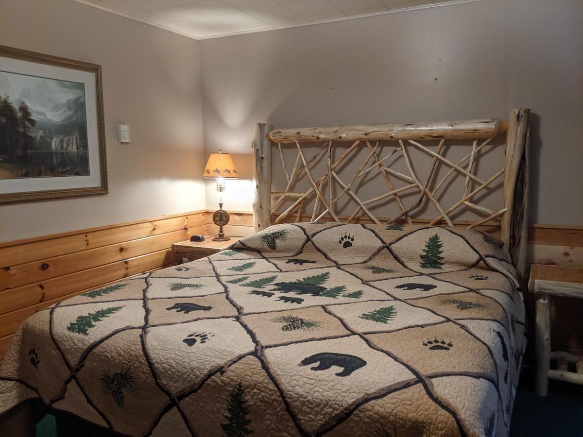 Adirondack Diamond Point Lodge เลคจอร์จ ภายนอก รูปภาพ