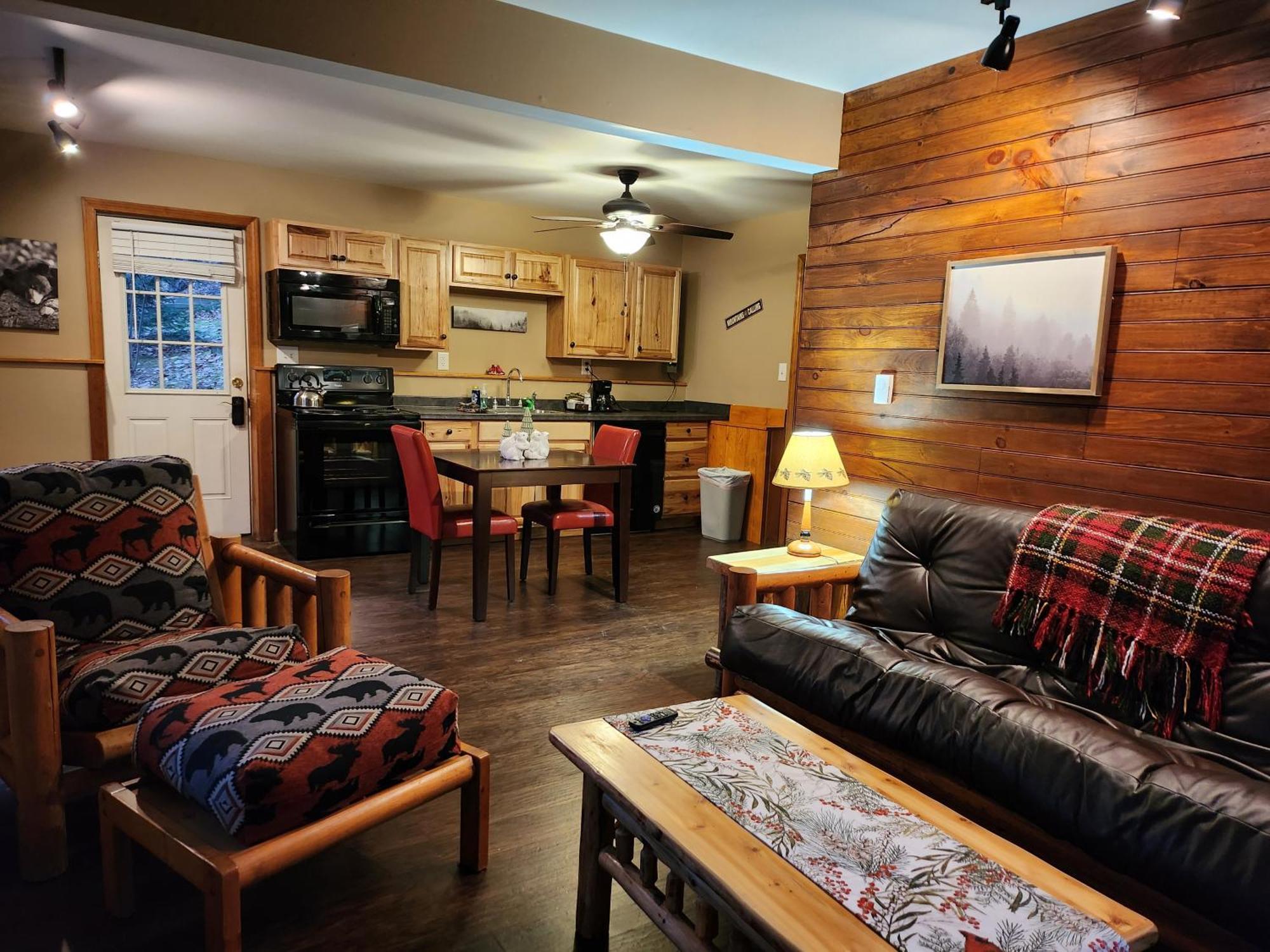 Adirondack Diamond Point Lodge เลคจอร์จ ภายนอก รูปภาพ