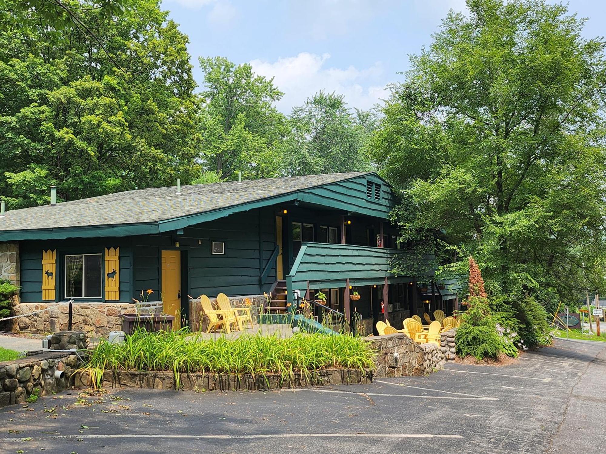 Adirondack Diamond Point Lodge เลคจอร์จ ภายนอก รูปภาพ